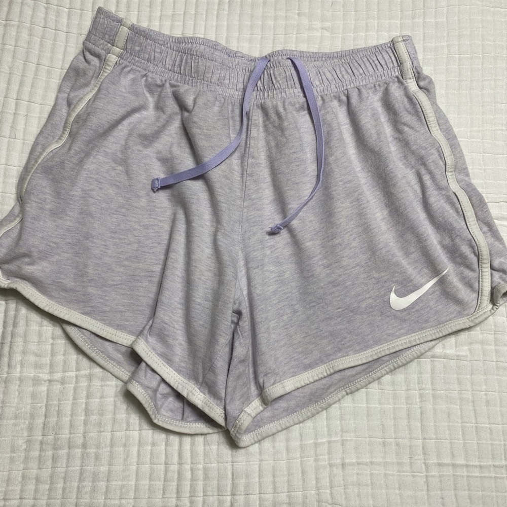 Youth L Nike purple shorts